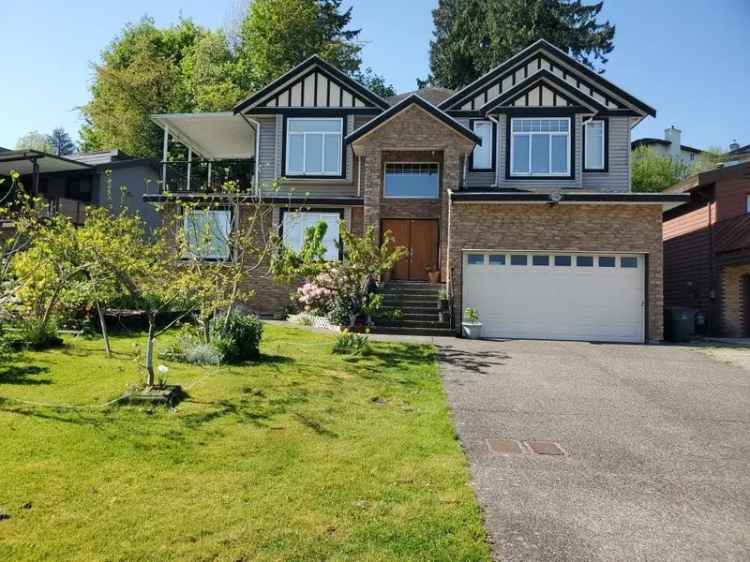 7-Bedroom Custom Home with Mountain Views and Suites