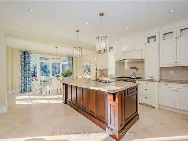 House For Sale in Mississauga, Ontario