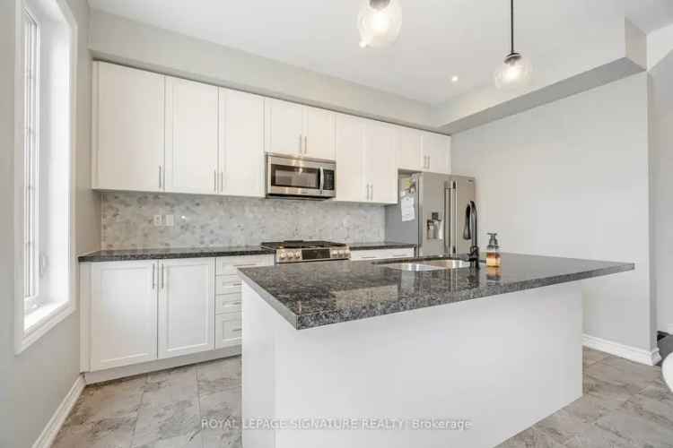 Beautifully Renovated 4 Bedroom 3 Bath Home East Gwillimbury