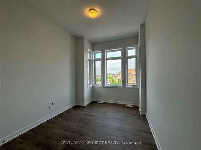 New Detached Home in Cornell Markham 10 Ceilings Quartz Counters Hardwood Floors