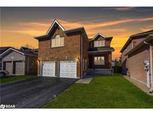 House For Sale In Barrie, Ontario