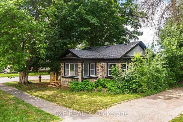 House For Sale in 245, Front Street South, Orillia, Ontario