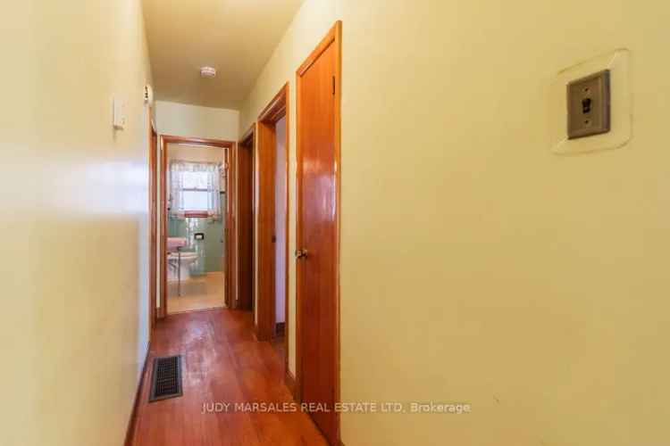 House For Sale , Hamilton, Ontario
