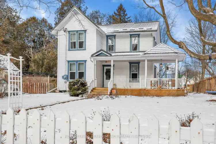 Buy Victorian House with Modern Updates Near Castor River