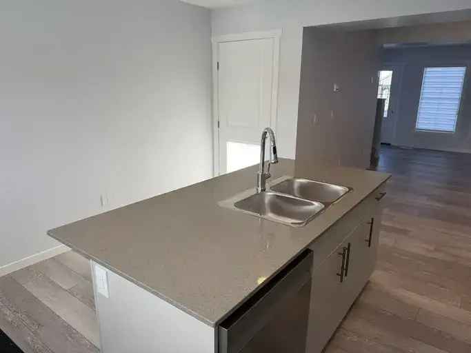 Apartment For Rent in Edmonton, Alberta