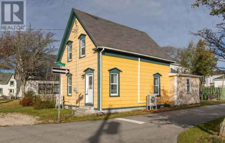 Yarmouth Investment Property: Two Income-Generating Units - Airbnb Ready