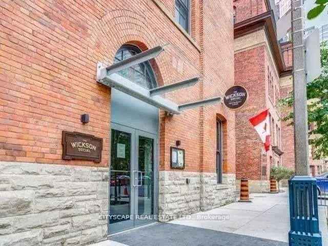 Rent Spacious Furnished Condo in Central Toronto with Included Utilities