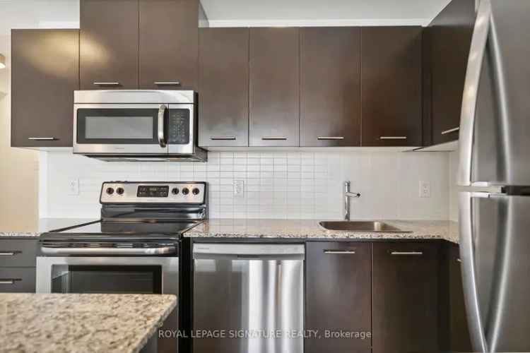 Condo For Rent in Whitby, Ontario