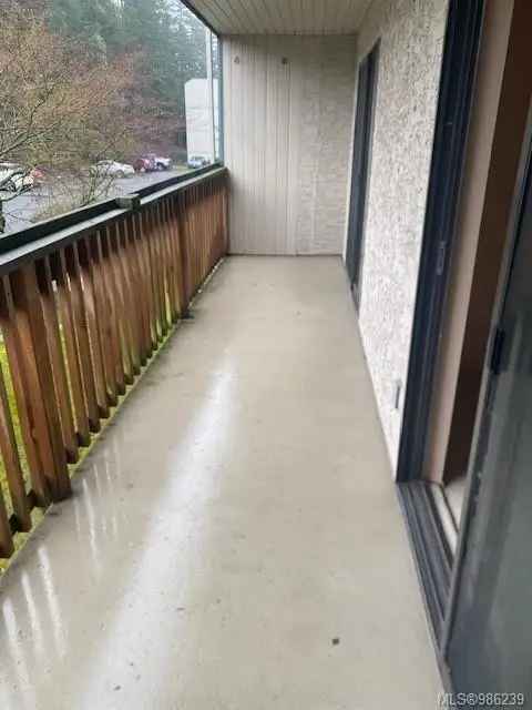 North Nanaimo Condo for Sale Near Shopping and Recreation