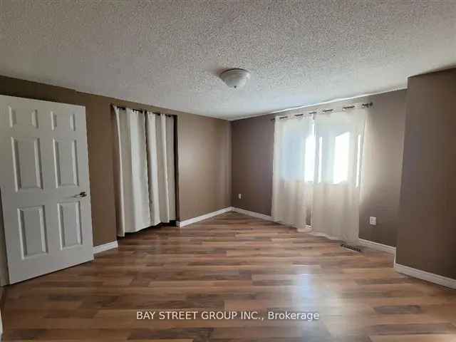 4 Bedroom 3 Washroom Erin Mills Home Near Parks Hwy Golf U of T