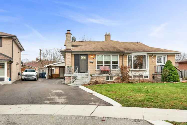 House For Sale in Toronto, Ontario