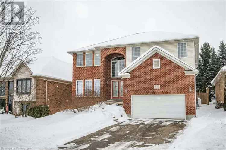 4 Bed 4 Bath Family Home near University of Waterloo