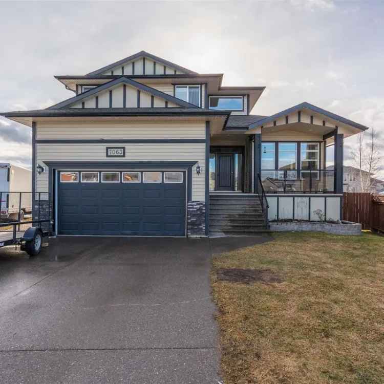 Executive Home for Sale 5 Beds 4 Baths 3700 sq ft
