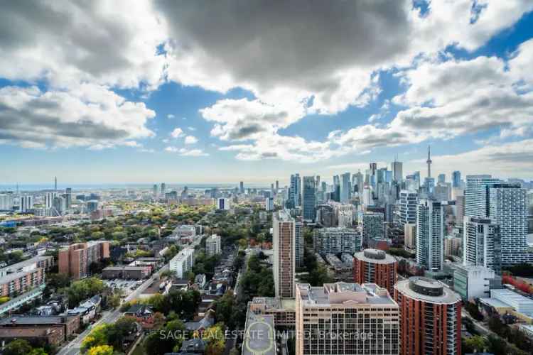 Buy Penthouse Apartment in Toronto with Stunning City Views and Luxury Features