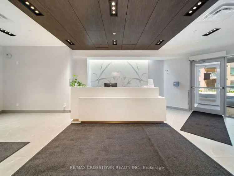 Condo For Sale in Barrie, Ontario