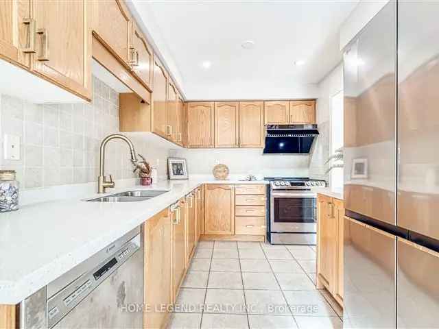 Markham Semi-Detached Home 1700+ Sq Ft 500+ Sq Ft Finished Basement