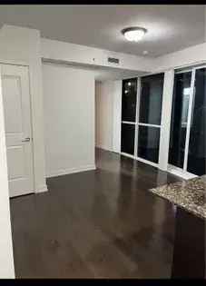 1 room house of 196 m² in Toronto