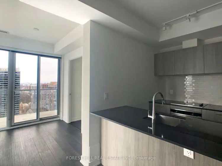 Condo For Rent in 3, Gloucester Street, Toronto, Ontario