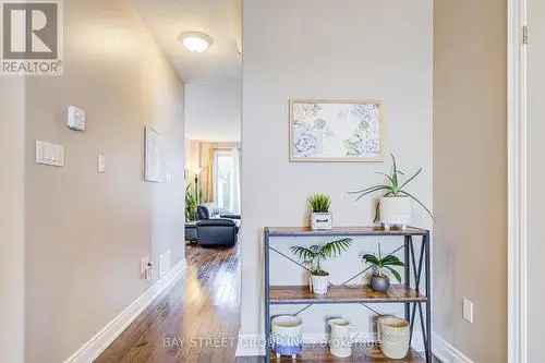 House For Sale In Barrie, Ontario