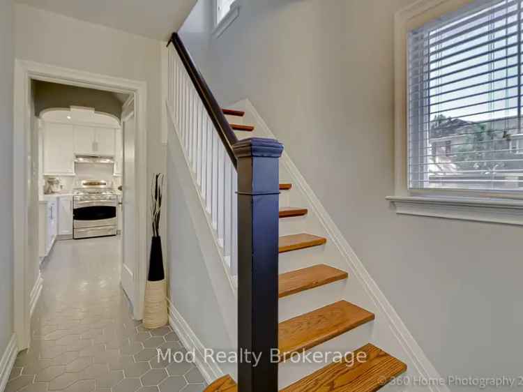 Leaside Detached Home Modern Luxury 3 1 Bedrooms Garden Suite