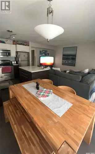 Townhouse For Sale In Stonebridge, Saskatoon, Saskatchewan