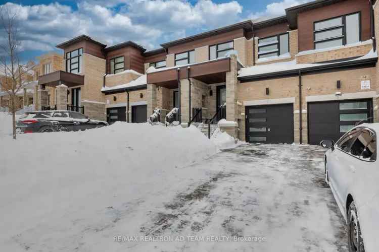 Luxury 3 Bed 2.5 Bath Freehold Townhome 1500+ sq ft