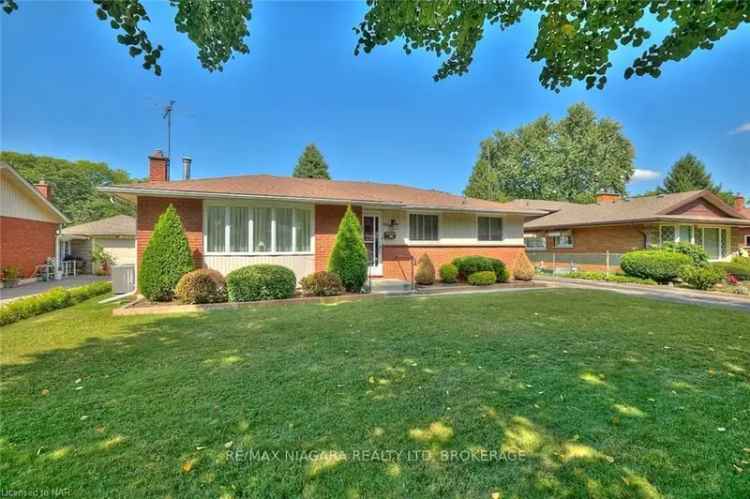 House For Sale in Niagara Falls, Ontario