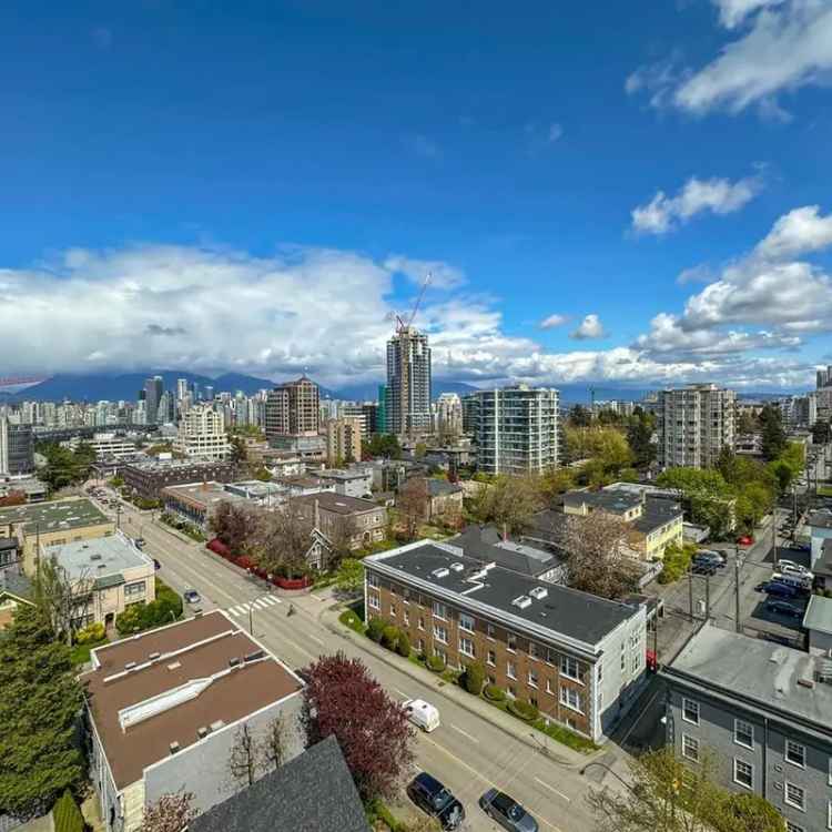 South Granville 2 bed, 2 bath Sub-Penthouse with City Views
