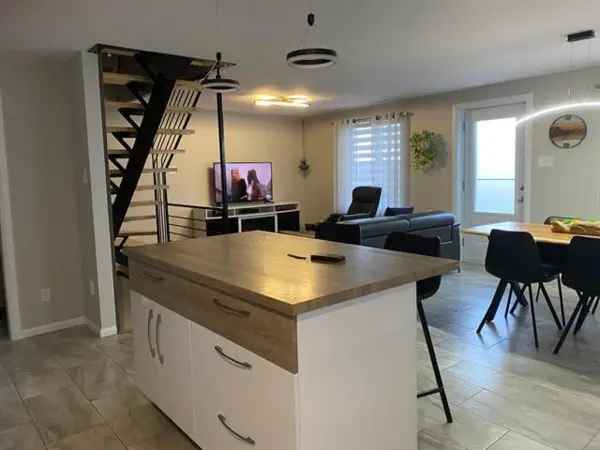 Two or more storey for sale (Bas-Saint-Laurent) #RA453