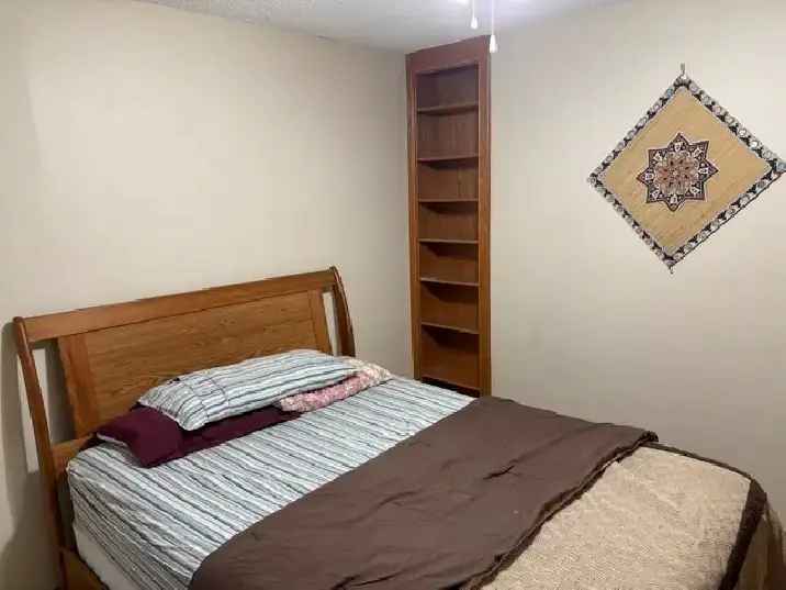 Furnished Room for Rent in NW Calgary Near UofC