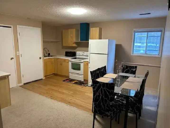 Room for Rent 1 Bedroom in Martinbrook Link Near Sheikh Temple