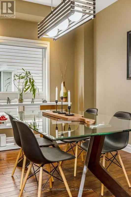 Spacious Family Home in Morris Village