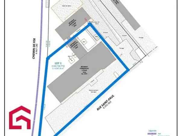 Commercial Building Office for Sale Estrie