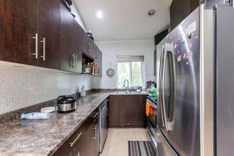 7 Bed 5 Bath House Bridgeview Area First Time Buyers