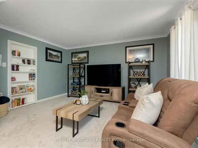 House For Sale in Georgetown, Ontario