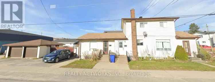 Triplex Investment Property 3 Units Updated Renters