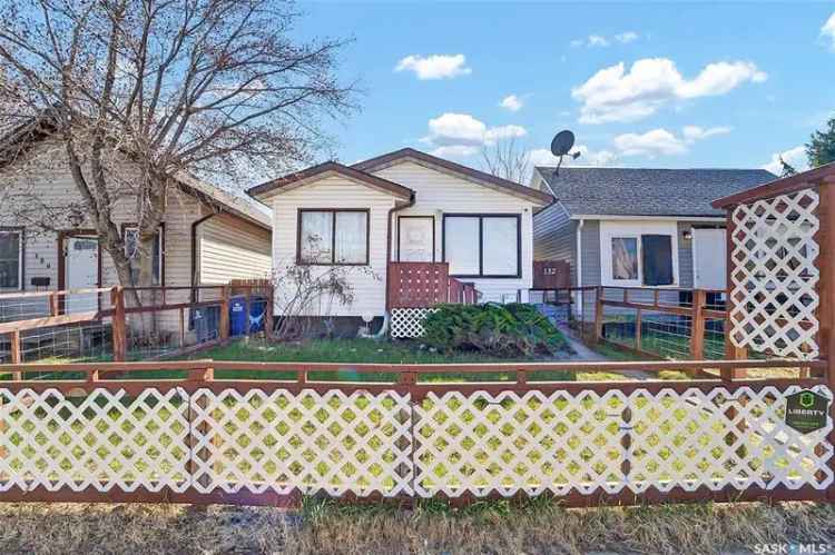 2+1 Bedroom Bungalow Saskatoon - Affordable Home Under 200000