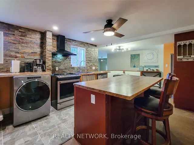 House For Sale in null, Ontario