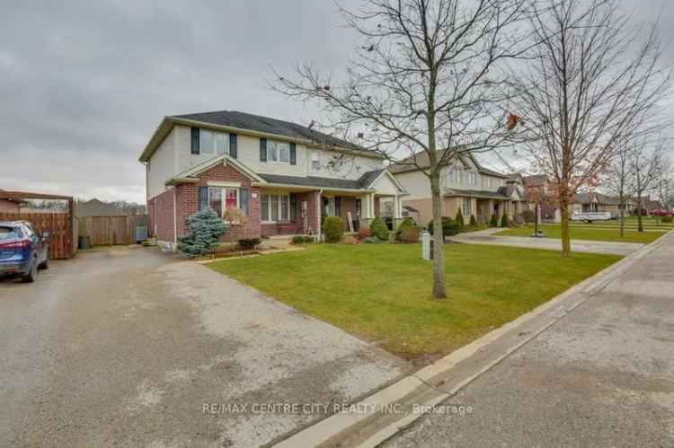 House For Sale in St. Thomas, Ontario