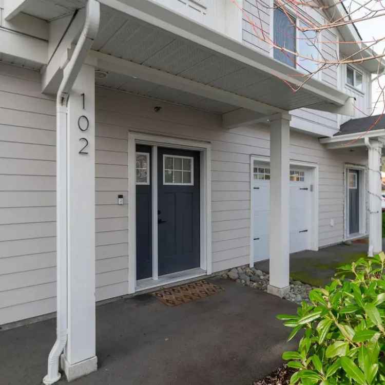 Sooke Townhouse for Sale: 3 Bed, 3 Bath, Downtown Location