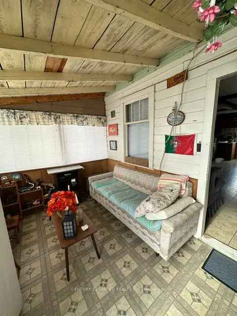 Rice Lake Lakeside Cottage 3-Bedroom Retreat