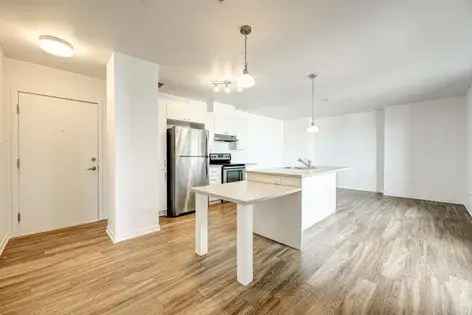 1 room apartment of 52 m² in Montreal