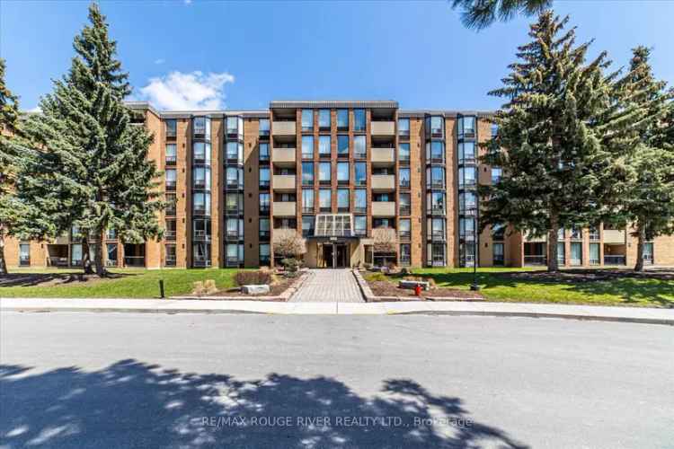 Rent Spacious 3 Bedroom Corner Unit in Pickering with Panoramic Views