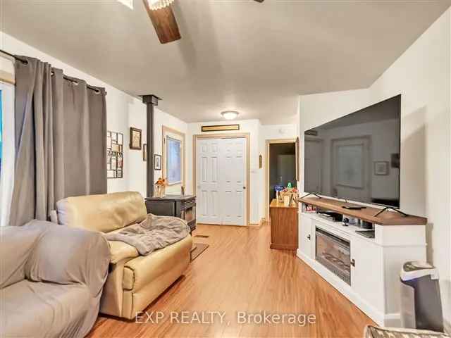 3-Bedroom Bungalow in Sophiasburgh Prince Edward County