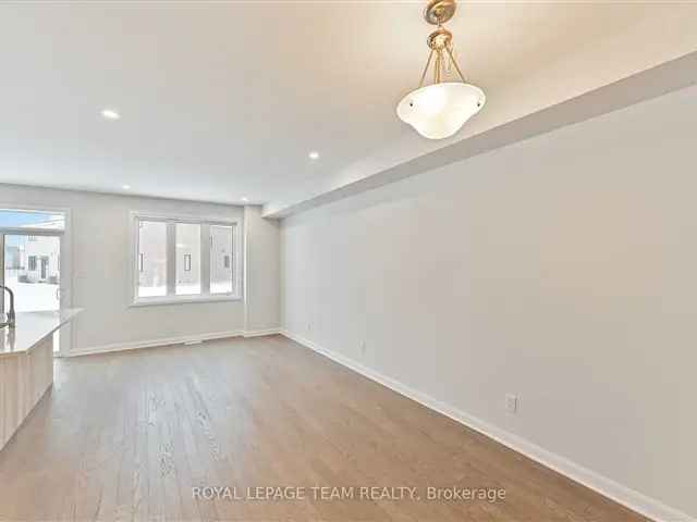 Monterey Townhome 3 Bed 2 Bath Finished Basement Brookline