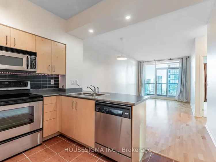 Condo For Rent in Toronto, Ontario