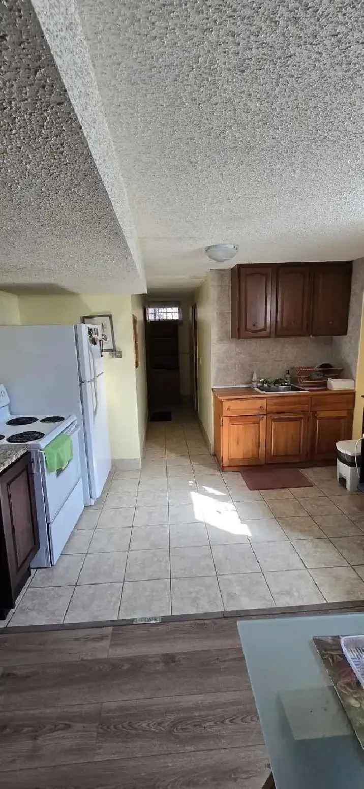 Basement Suite Rental for Filipino Female