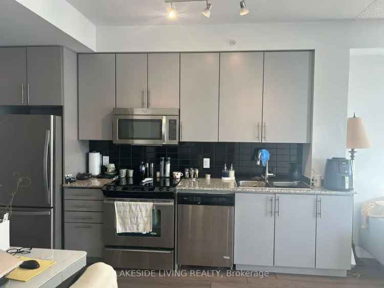 Luxury Condo at Yonge Eglinton 1 BR Balcony East View