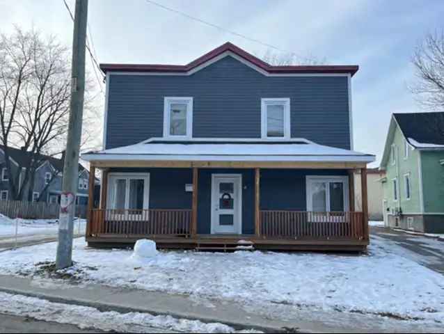 Room For Rent in Saguenay, Quebec