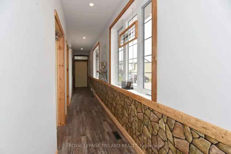 7 Bedroom 7 Bathroom Duplex Great Investment Property